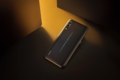 iQOO真上天了:31000米零下56度自由落體