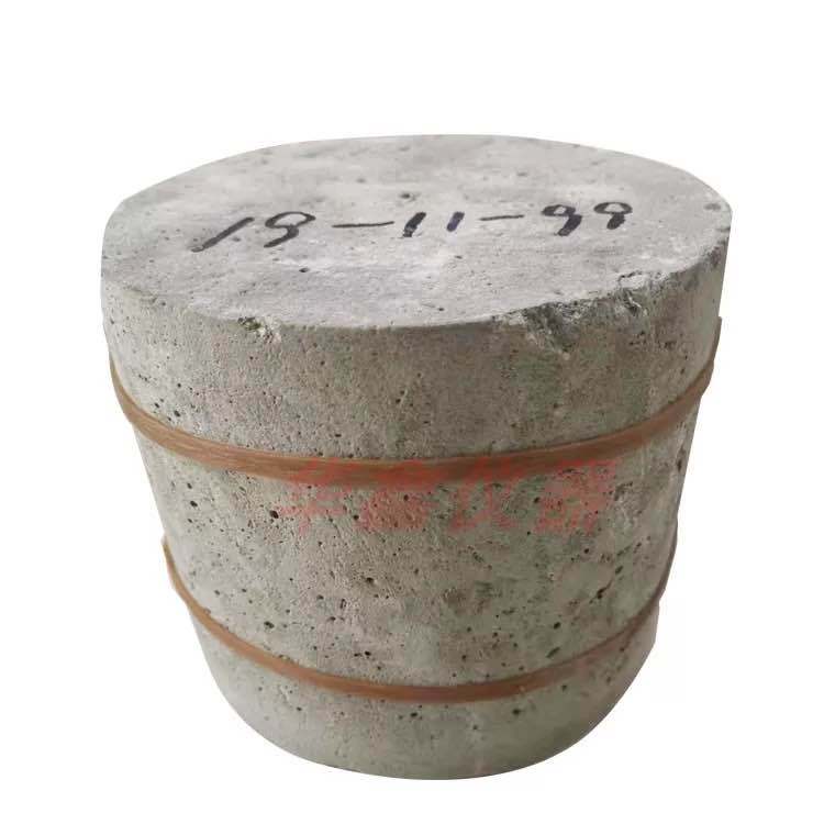 混凝土抗?jié)B試驗(yàn)密封圈的選型與維護(hù) 確?？?jié)B儀精準(zhǔn)度的關(guān)鍵